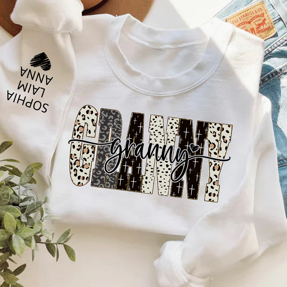 Custom Bible Style Granny Sweatshirt – Personalized Gift for Mom, Mama, or Grandma with Grandkids’ Names