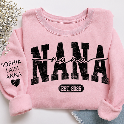 Personalized Nana Est. 2025 Custom Sweatshirt Gift For Grandma And Grandchild