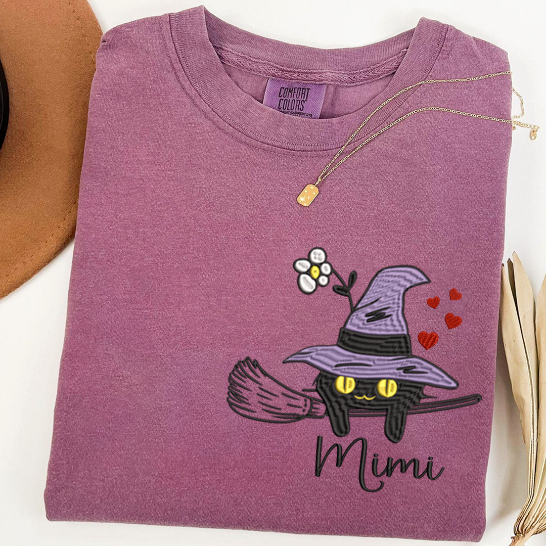 Comfort Colors® T-Shirt Personalized Grandma Cat Halloween, Gift for Mimi and Kids