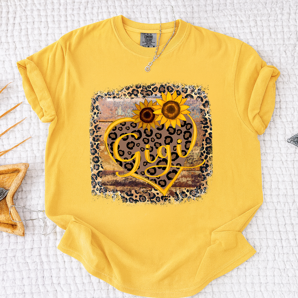Comfort Colors Leopard Print Gigi Shirt, Personalized Sunflower Heart T-Shirt, Cute Grandmother Gift, Gigi Floral Leopard Tee, Gift for Mother's Day