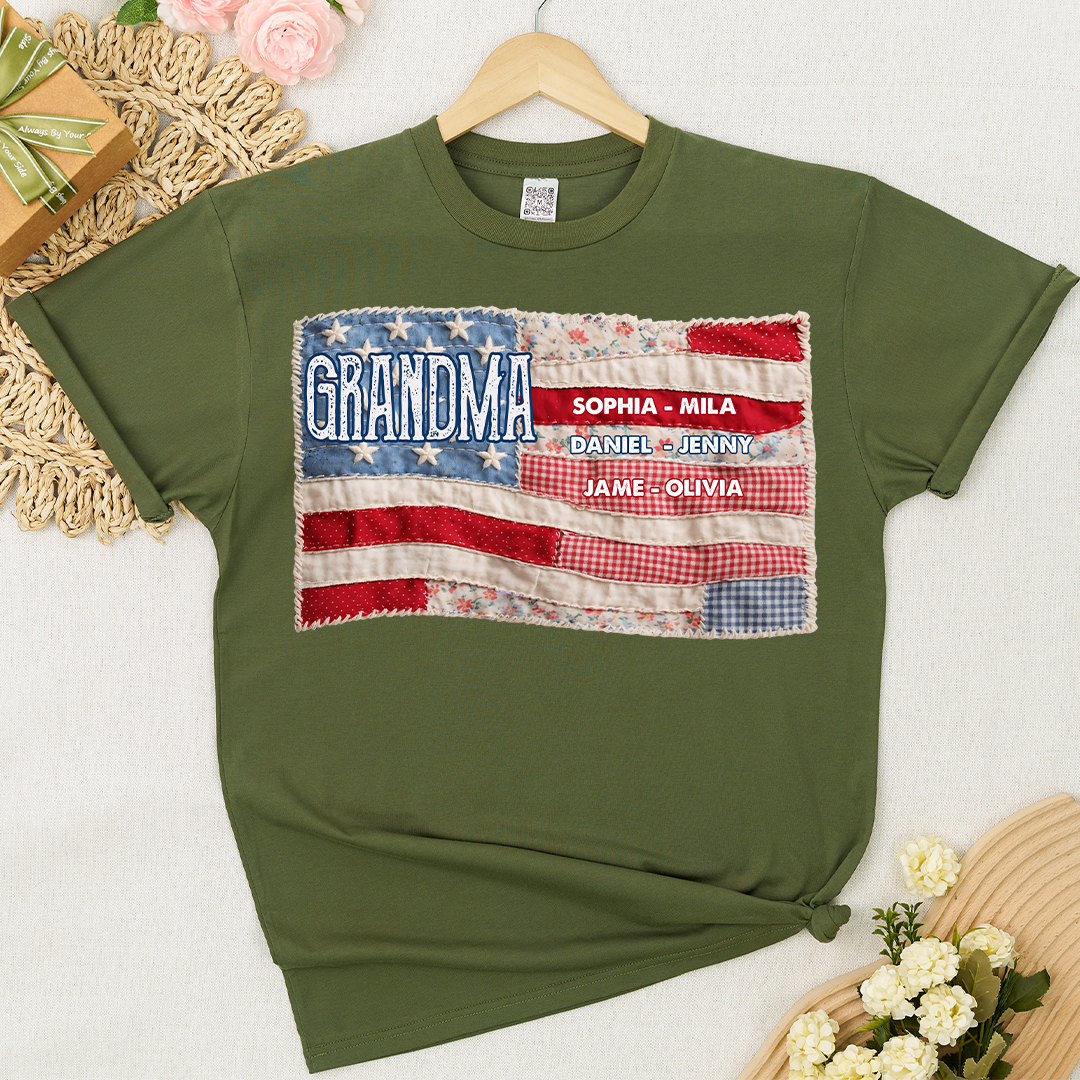 America Flag Personalized Gigi and Grandkids 4th of July Independence Day Gift T-shirt