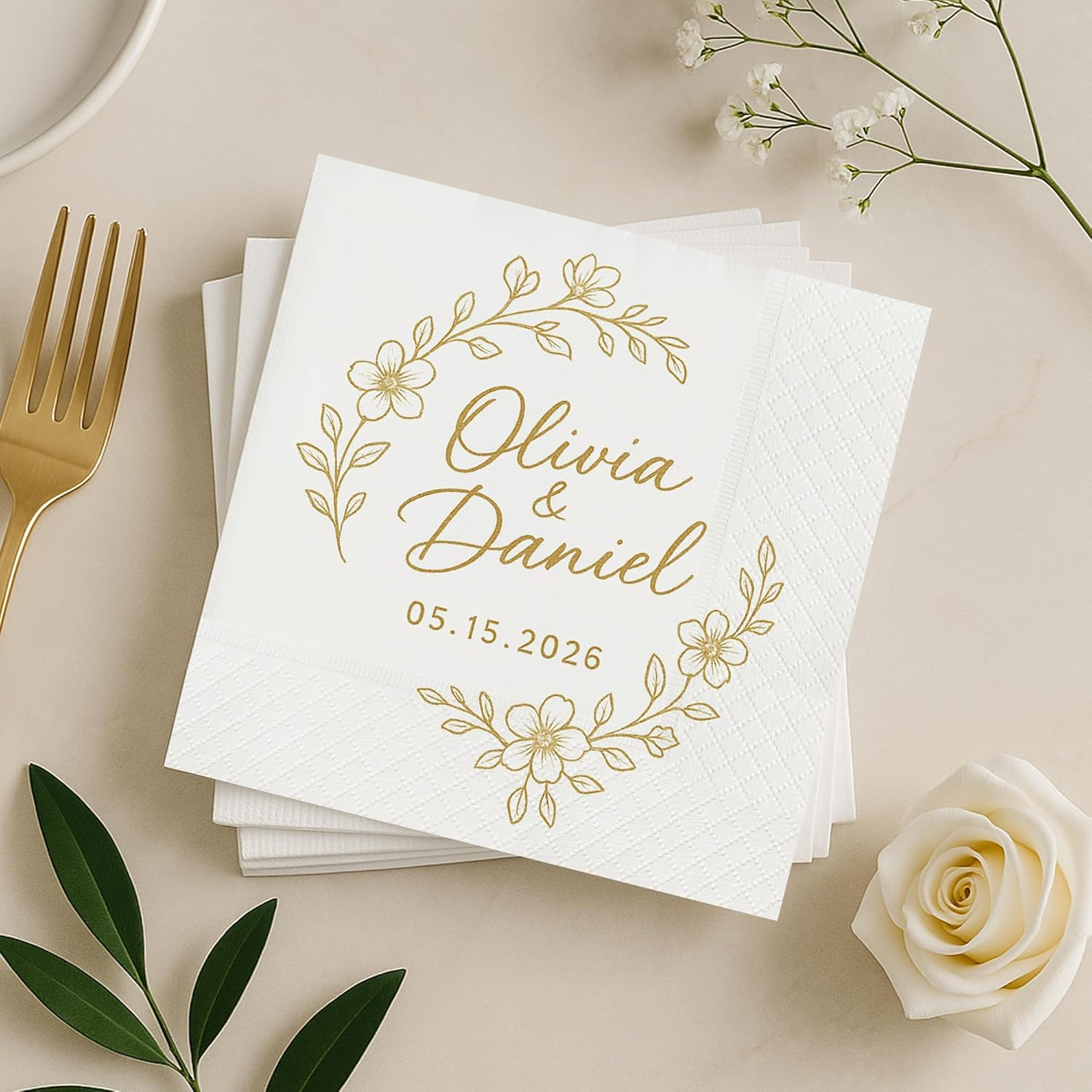 Personalized Gold Floral Wedding Napkins – Custom Name Elegant Bride & Groom Decor