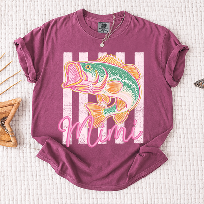 Comfort Colors® Personalized Mimi Fishing Preppy Summer T-Shirt – Trendy Colorful Fish Graphic Tee for Grandma, Beach Vacation, Summer Vibes, Grandma Birthday Shirt