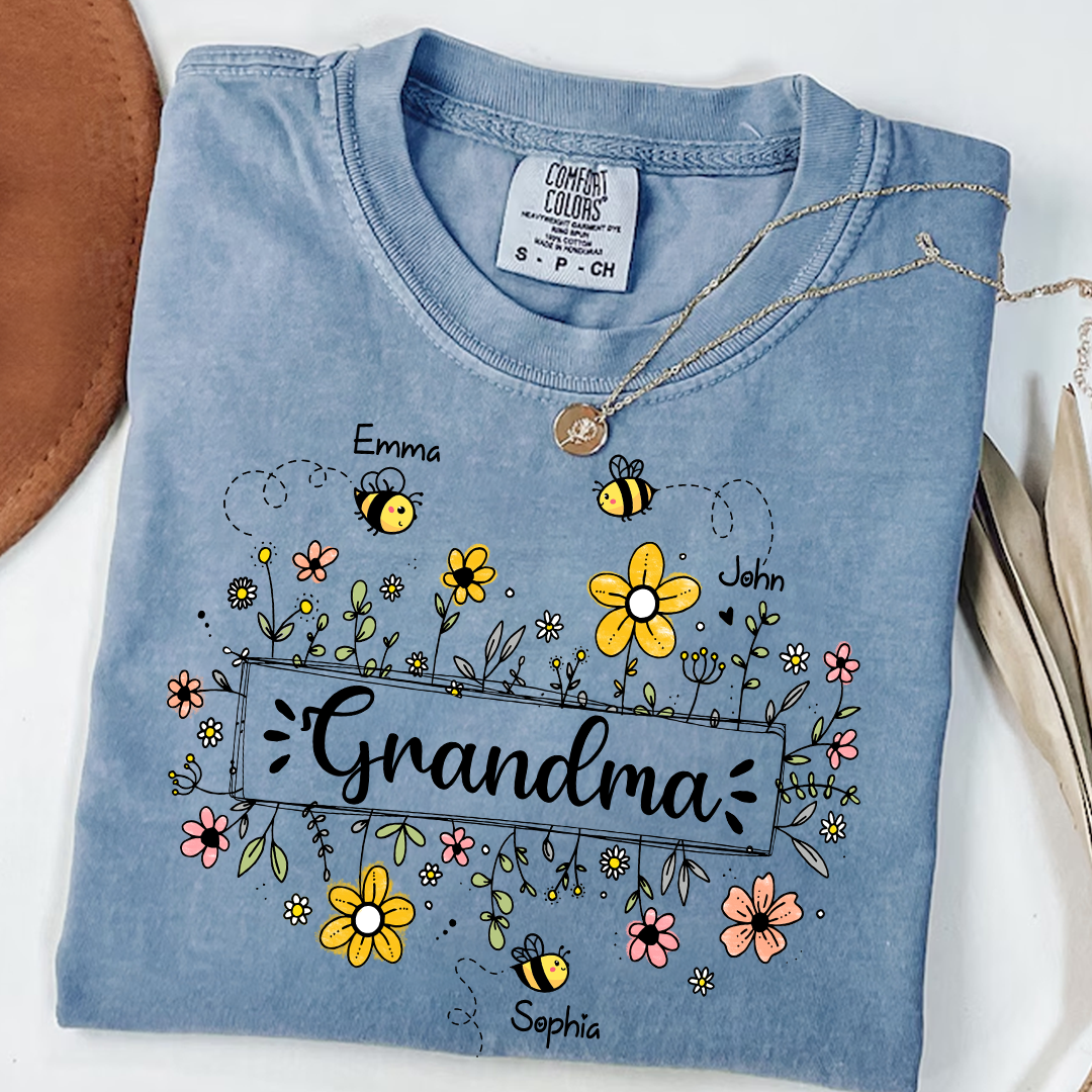 Personalized Grandma Flower Bee And Grandkids Custom Names Mother's Day Comfort Colors® T-Shirt