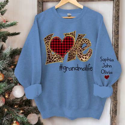 Love grandmalife leopard And Grandkids Sweatshirt