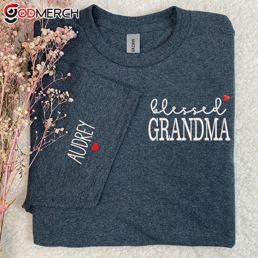 Godmerch Blessed Grandma And Kids Embroidered T-shirt