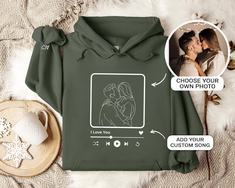 Custom Couple Portrait Hoodie, Portrait Outline from Photo Hoodie, Names on Sleeve Hoodie, Personalized Couple Gifts, Valentine Day Gifts Sweatshirt Hoodie