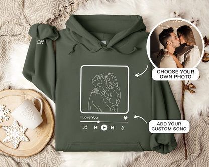 Custom Couple Portrait Hoodie, Portrait Outline from Photo Hoodie, Names on Sleeve Hoodie, Personalized Couple Gifts, Valentine Day Gifts Sweatshirt Hoodie