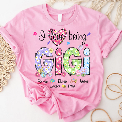 I Love Being Gigi Flower Gigi And Grandkids T-Shirt