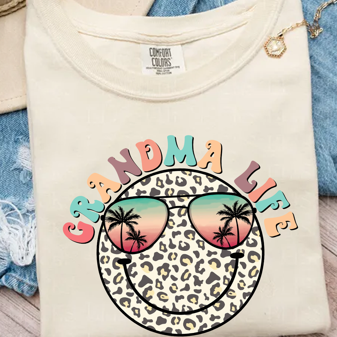 Comfort Colors® Grandma Life Summer Smile T-Shirt, Custom Grandma With Grandkids Shirt