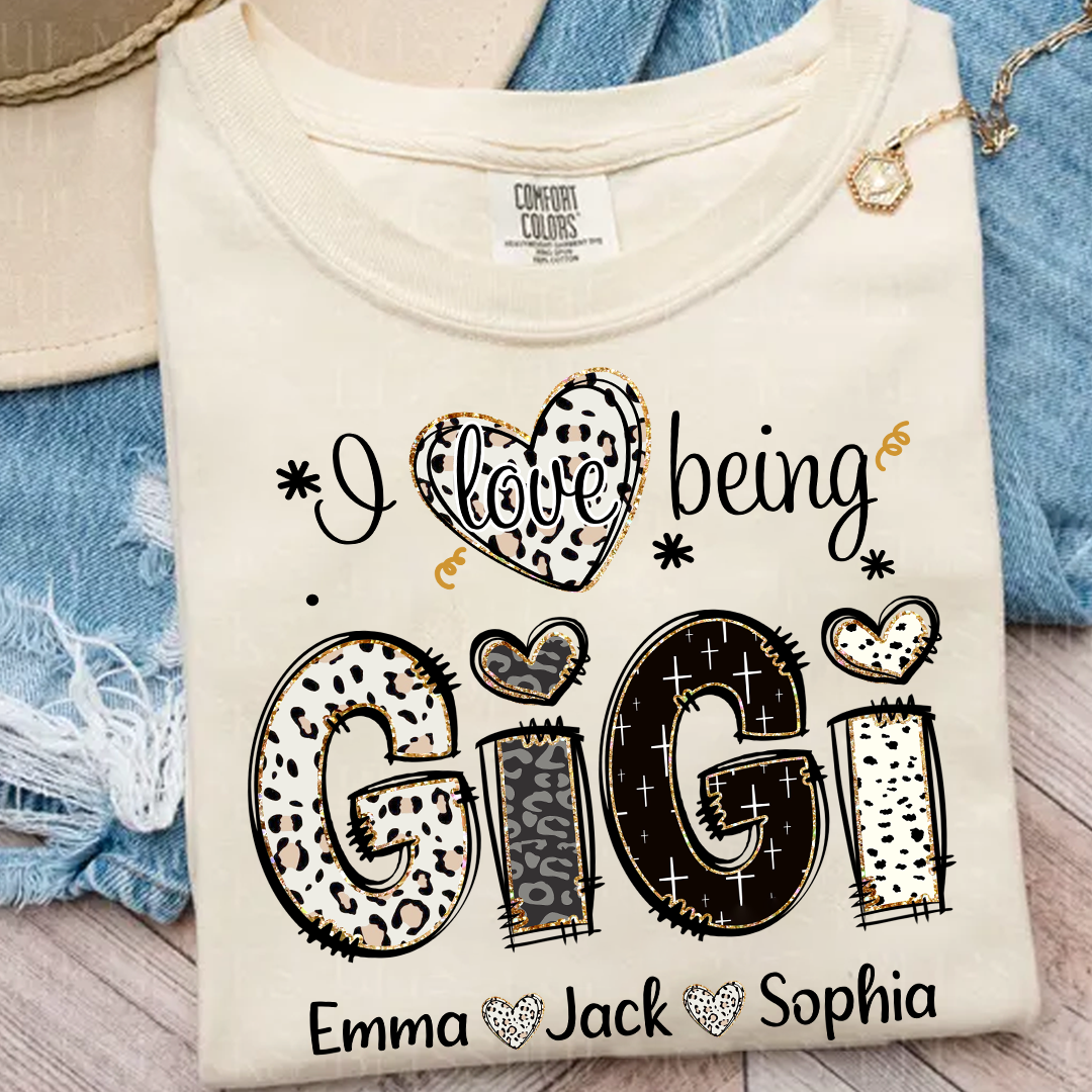 Comfort Colors® I love being Gigi Bible Style Gift For Grandma And Grandkids Names And Grandkids T-Shirt