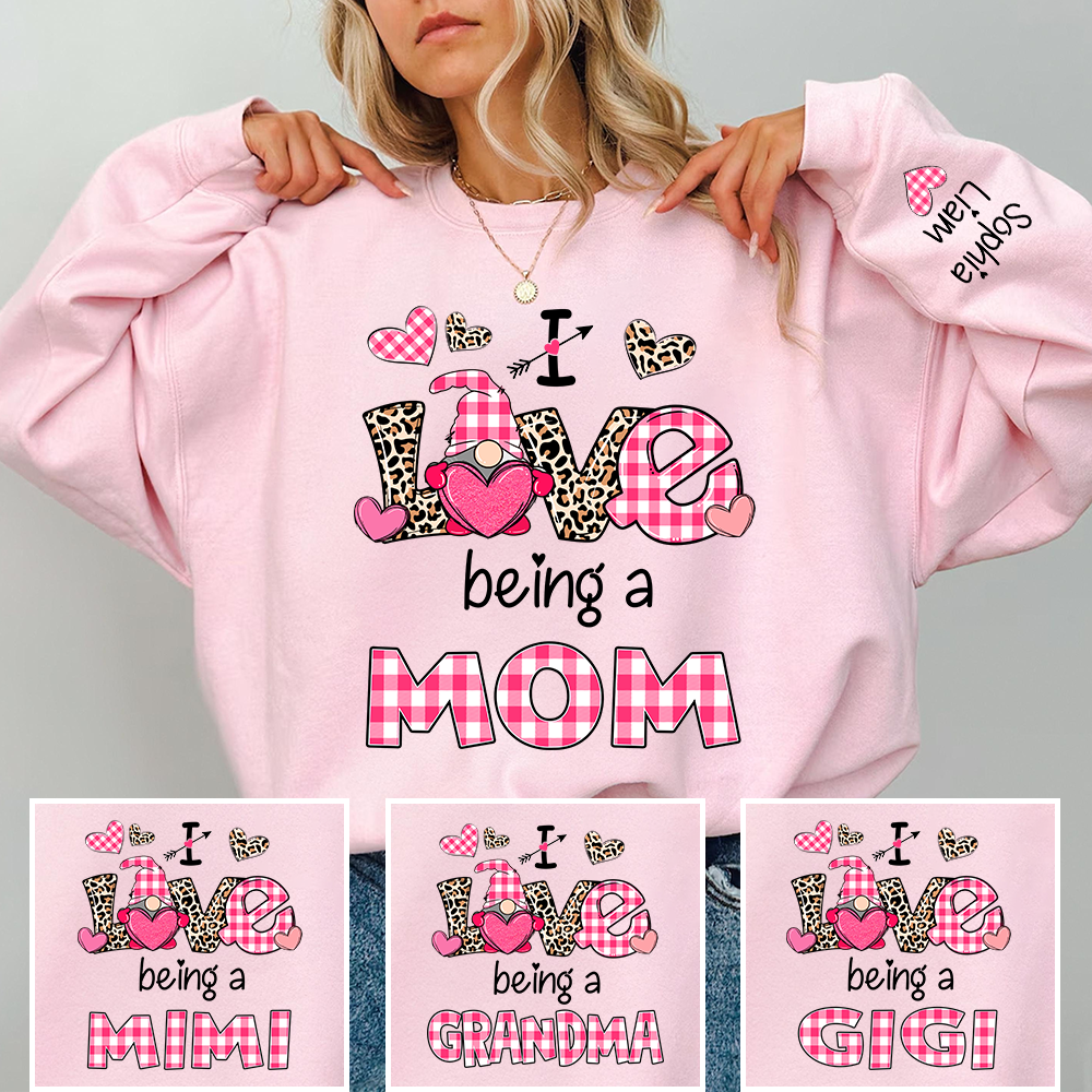 Custom Mom Sweatshirt with Kids Names, I Love Being a Mom Design, Cozy Valentine Apparel for Mothers