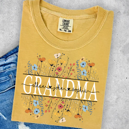 Comfort Colors® Floral Love for Grandma And Grandkids Shirt – Personalized Grandmother T-Shirt with Grandkids' Names – Cute Floral Grandma Gift for Grandma, Mother's Day, Birthday