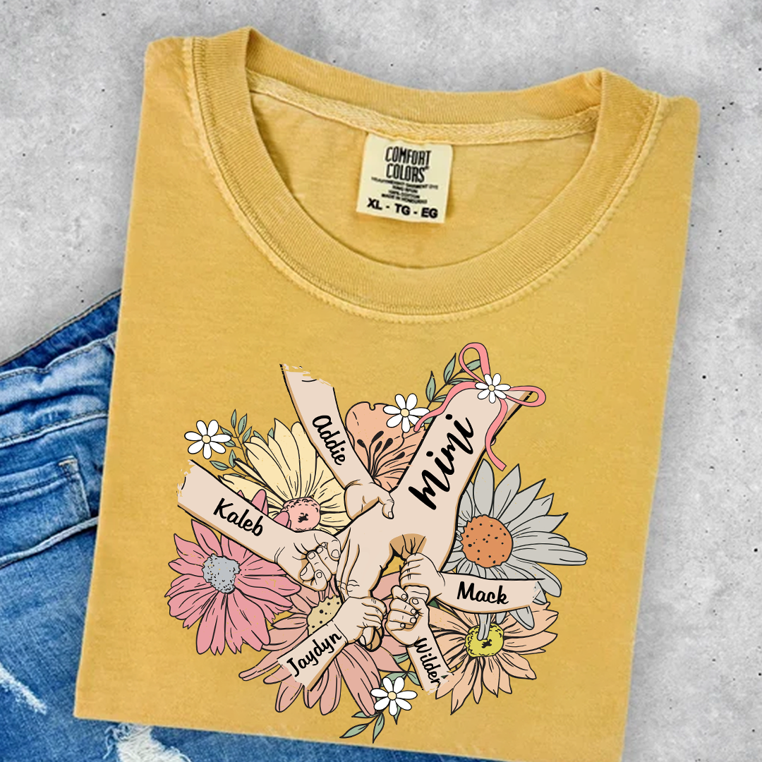 Comfort Colors® Grandma Hands Retro Floral T-Shirt, Custom Grandma With Grandkids Shirt