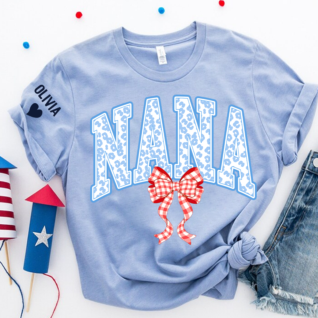 Patriotic 4th of July Mimi Nana Grandma and Grandkids Red White Blue Summer, Girly America T-Shirt