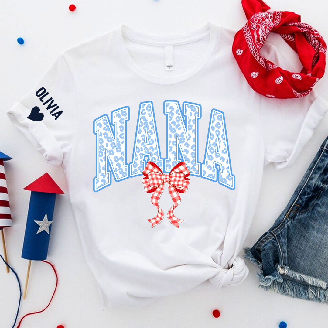 Patriotic 4th of July Mimi Nana Grandma and Grandkids Red White Blue Summer, Girly America T-Shirt