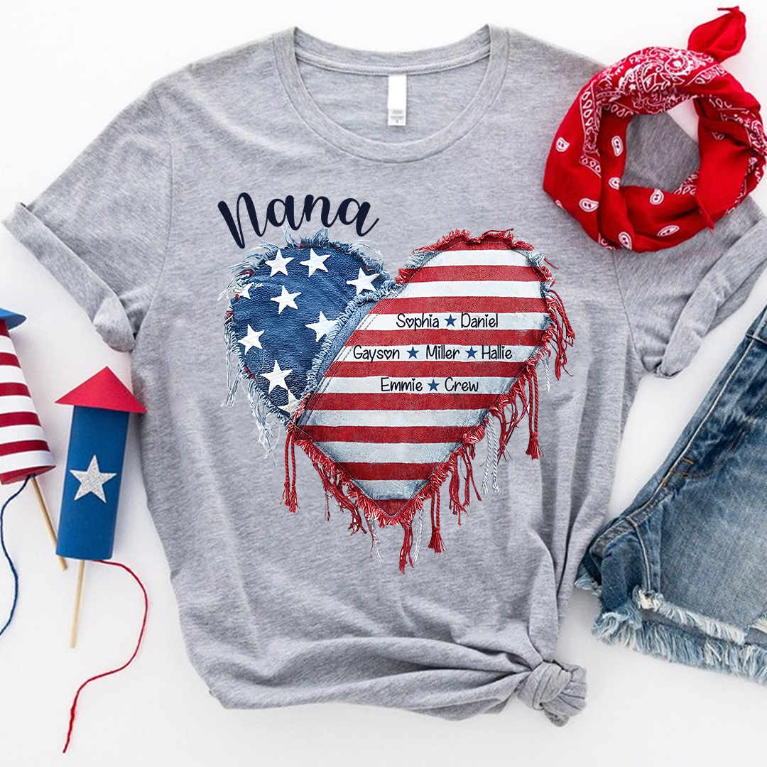 Patriotic 4th of July Personalized Grandma and Grandkids Heart America Flag T-shirt