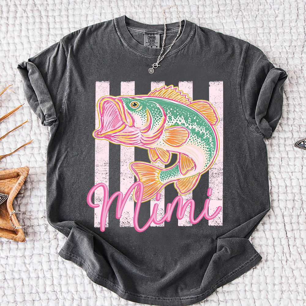 Comfort Colors® Personalized Mimi Fishing Preppy Summer T-Shirt – Trendy Colorful Fish Graphic Tee for Grandma, Beach Vacation, Summer Vibes, Grandma Birthday Shirt