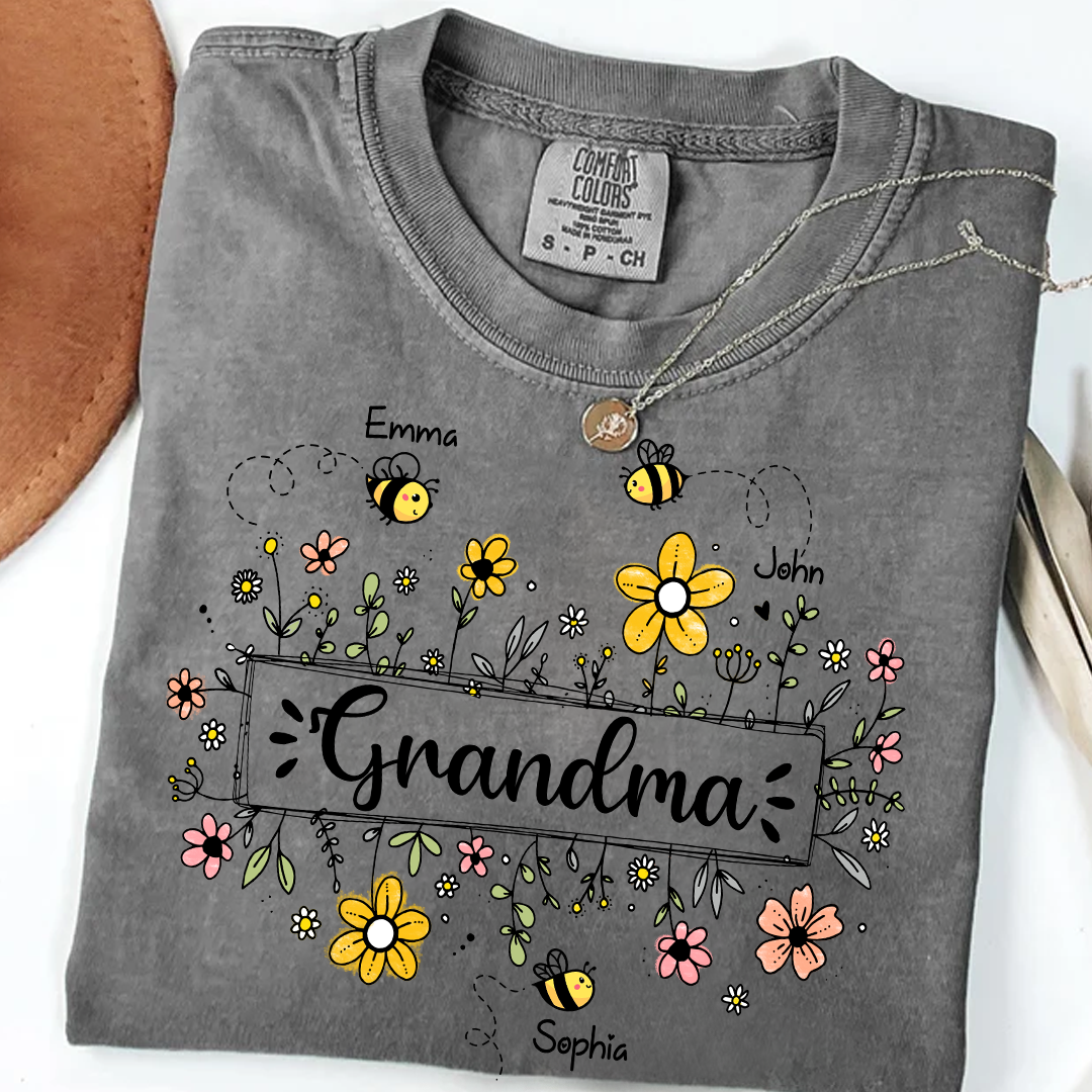 Personalized Grandma Flower Bee And Grandkids Custom Names Mother's Day Comfort Colors® T-Shirt