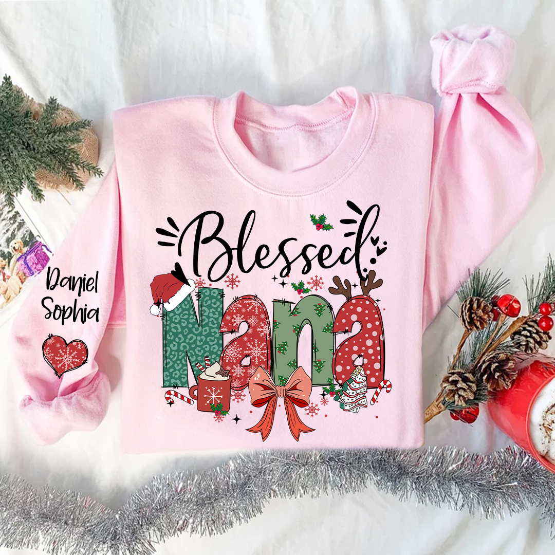 Personalized Christmas Blessed Grammy Nana Mimi Gigi And Grandkids Sweatshirt