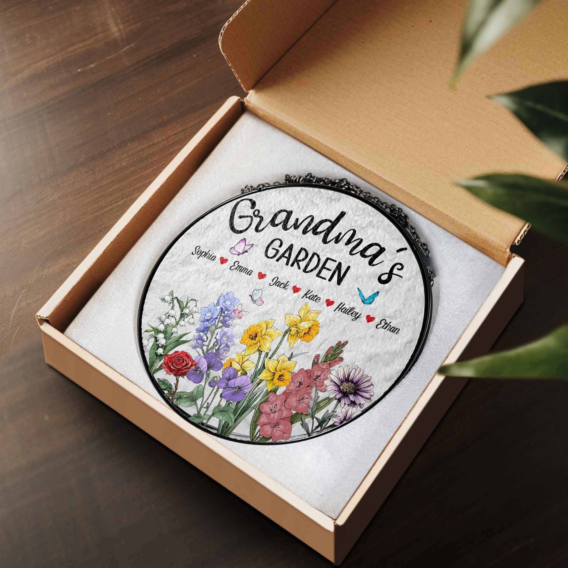 Personalized Grandma’s Garden Stained Glass Suncatcher – Custom Names Floral Window Hanging Gift for Grandma