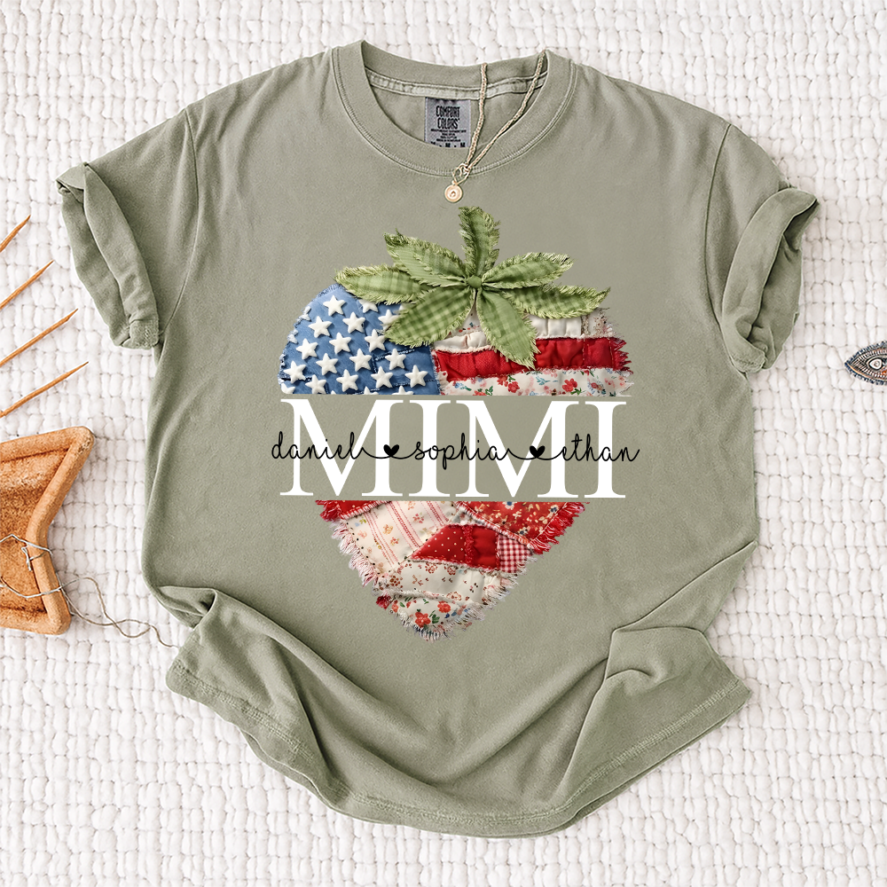 Comfort Colors Mimi Custom Family Tee, Faux Quilted Strawberry 4th of July Grandma T-Shirt, Patriotic American Flag Berry Graphic, Summer Gift for Grandma, Independence Day Shirt
