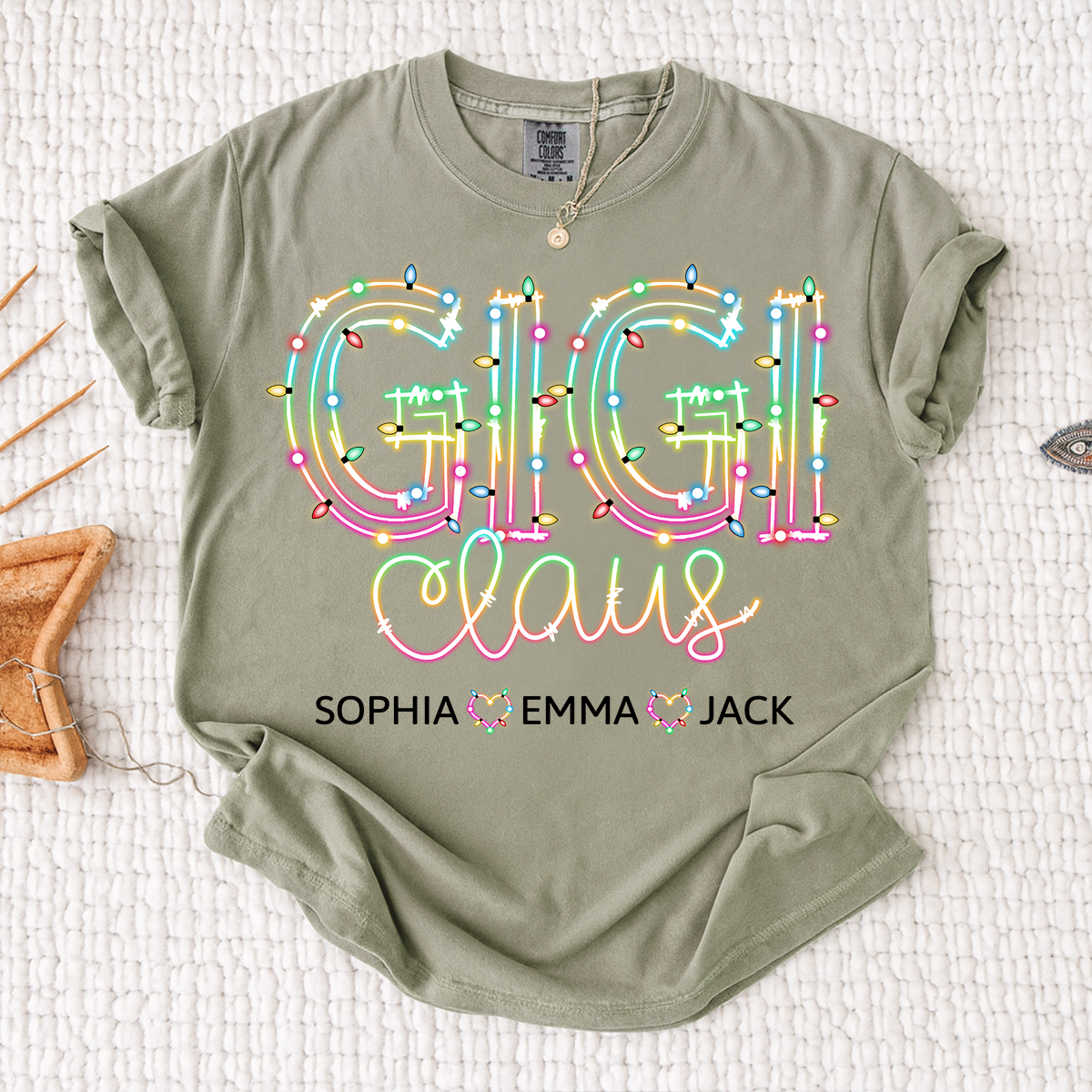 Comfort Colors® Gigi claus light And Grandkids Merry Christmas T-Shirt
