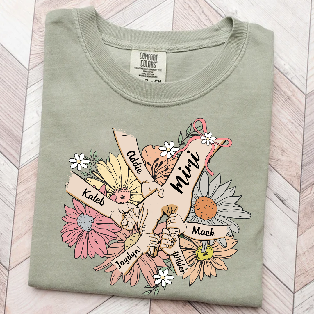 Comfort Colors® Grandma Hands Retro Floral T-Shirt, Custom Grandma With Grandkids Shirt