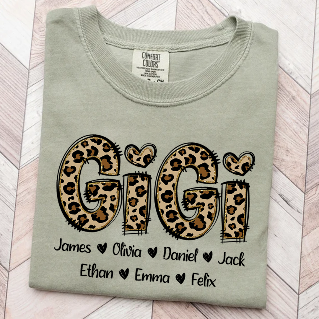 Comfort Colors® Personalize Gigi Leopard Shirt, Custom Grandma With Grandkids, Gift for Grandma Shirt