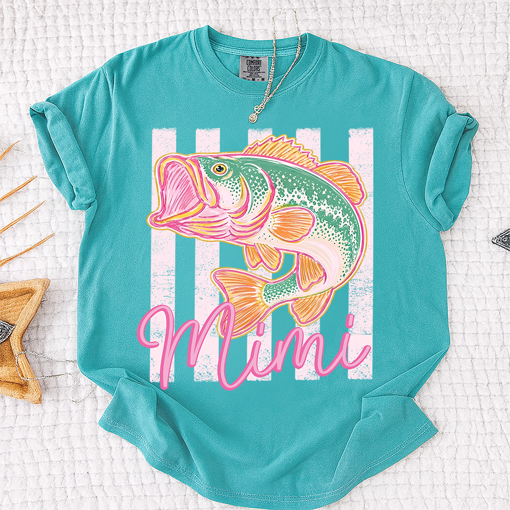 Comfort Colors® Personalized Mimi Fishing Preppy Summer T-Shirt – Trendy Colorful Fish Graphic Tee for Grandma, Beach Vacation, Summer Vibes, Grandma Birthday Shirt