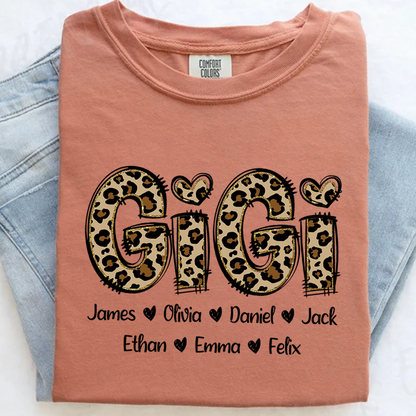 Comfort Colors® Personalize Gigi Leopard Shirt, Custom Grandma With Grandkids, Gift for Grandma Shirt