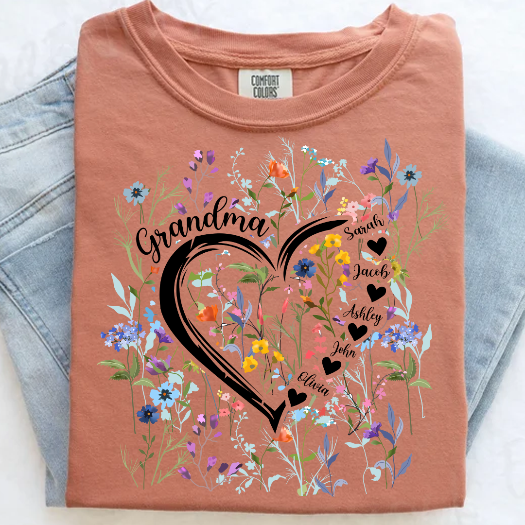 Comfort Colors® Heart Grandma  Wildflower  And Grandkids Shirt – Personalized Grandmother T-Shirt with Grandkids' Names – Cute Floral Grandma Gift for Grandma, Mother's Day, Birthday