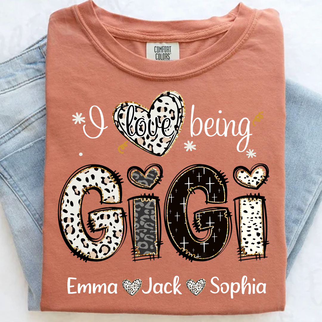 Comfort Colors® I love being Gigi Bible Style Gift For Grandma And Grandkids Names And Grandkids T-Shirt