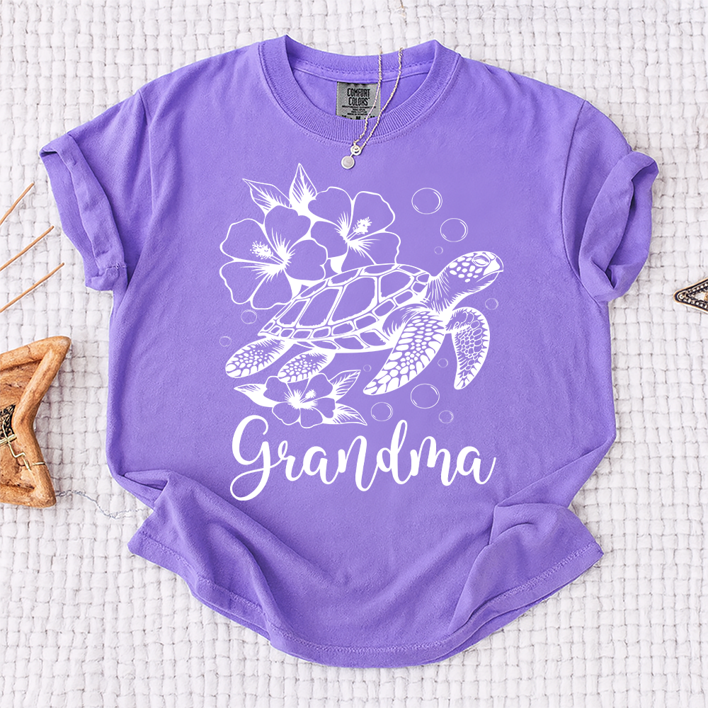 Comfort Colors® Personalized Mimi Hibiscus Sea Turtle Shirt, Cute Sumer , Custom Family Names Gift for Grandma