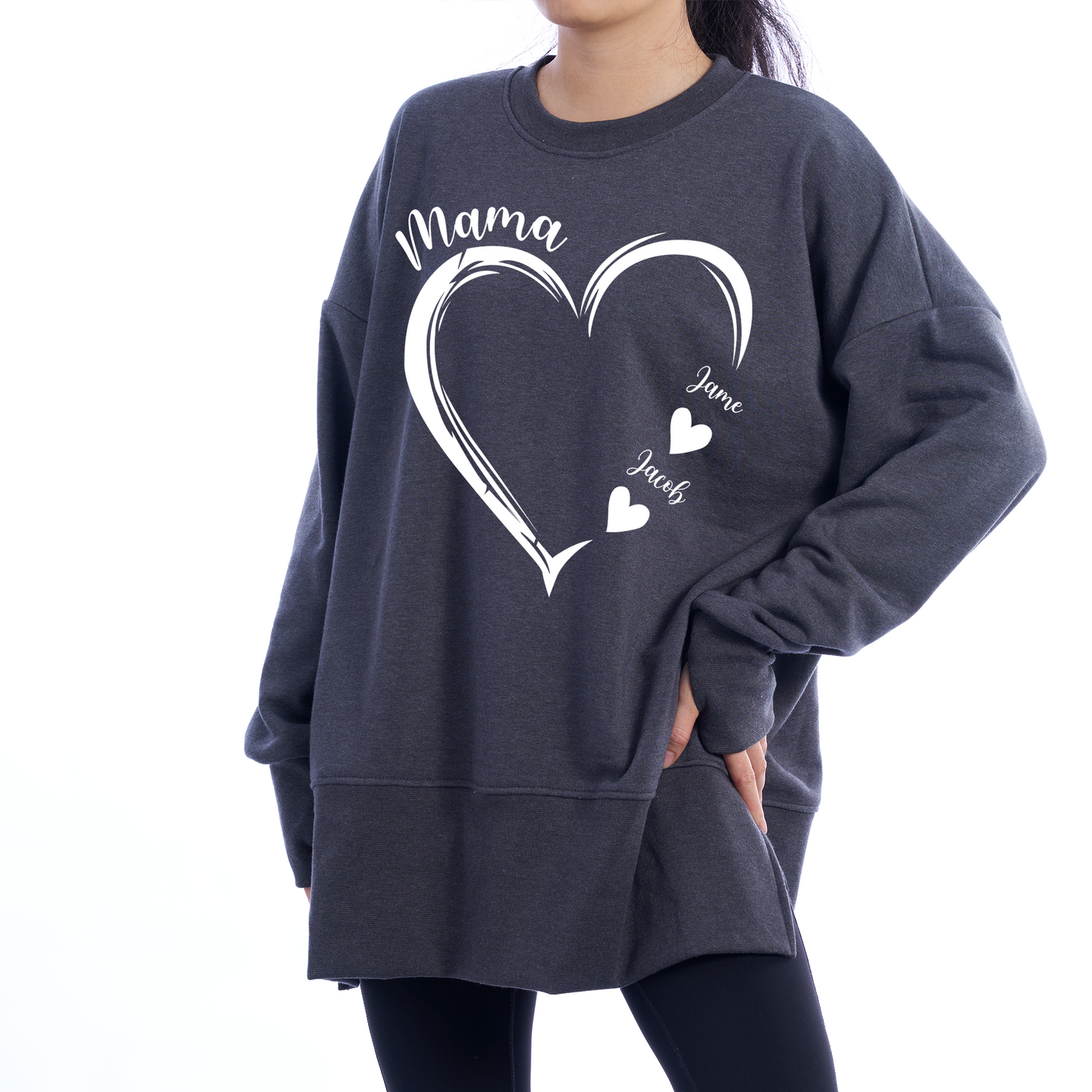 Personalized Mom and Grandma Heart Sweatshirt – Custom Grandkids Name Sweater – Cozy Christmas Gift for Grandma, Gigi, Nana, Mimi