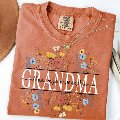 Comfort Colors® Floral Love for Grandma And Grandkids Shirt – Personalized Grandmother T-Shirt with Grandkids' Names – Cute Floral Grandma Gift for Grandma, Mother's Day, Birthday