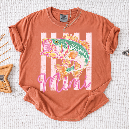 Comfort Colors® Personalized Mimi Fishing Preppy Summer T-Shirt – Trendy Colorful Fish Graphic Tee for Grandma, Beach Vacation, Summer Vibes, Grandma Birthday Shirt