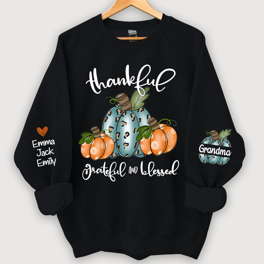 Thankful Grateful And Blessed Grandma Pumpkin With Grandkids CL01 Sweatshirt