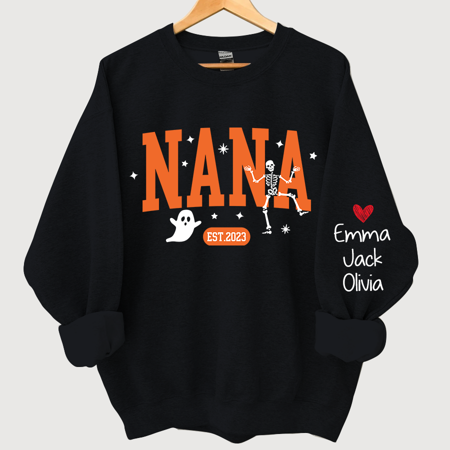 Halloween Nana Est And Grandkids CL01 Sweatshirt