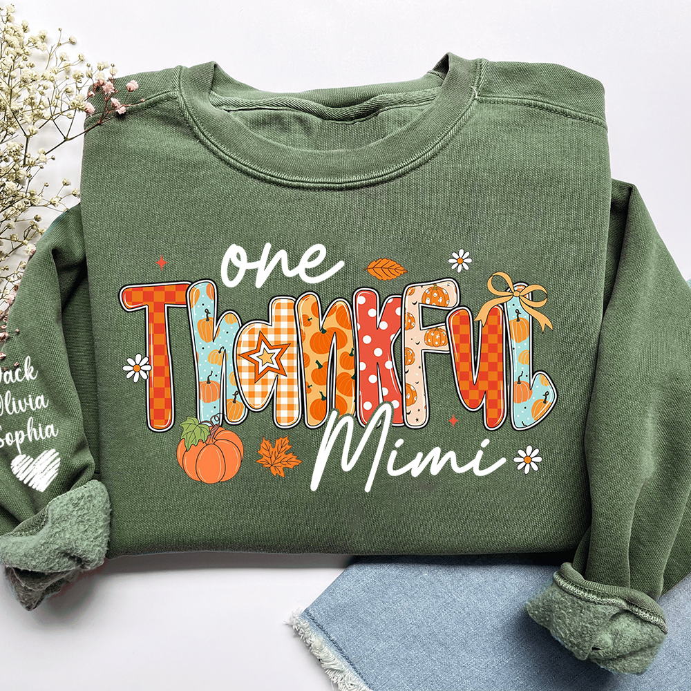 Personalized One Thankful Mimi Sweatshirt – Fall Pumpkin Design with Grandkids’ Names on Sleeve