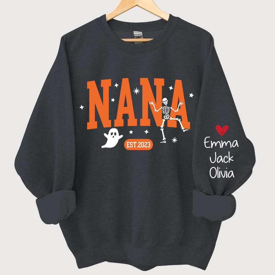 Halloween Nana Est And Grandkids CL01 Sweatshirt