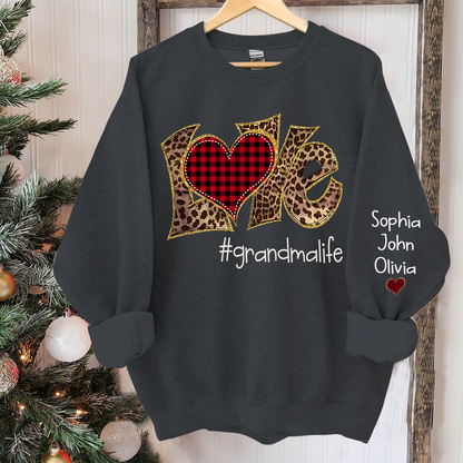 Love grandmalife leopard And Grandkids Sweatshirt