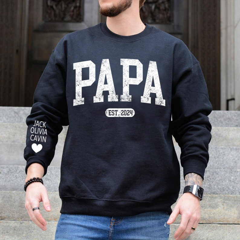 Custom Papa Est 2025 T-Shirt, Dad Gift, Father's Day Shirt, New Grandpa Shirt Grandkids Names On The Sleeve