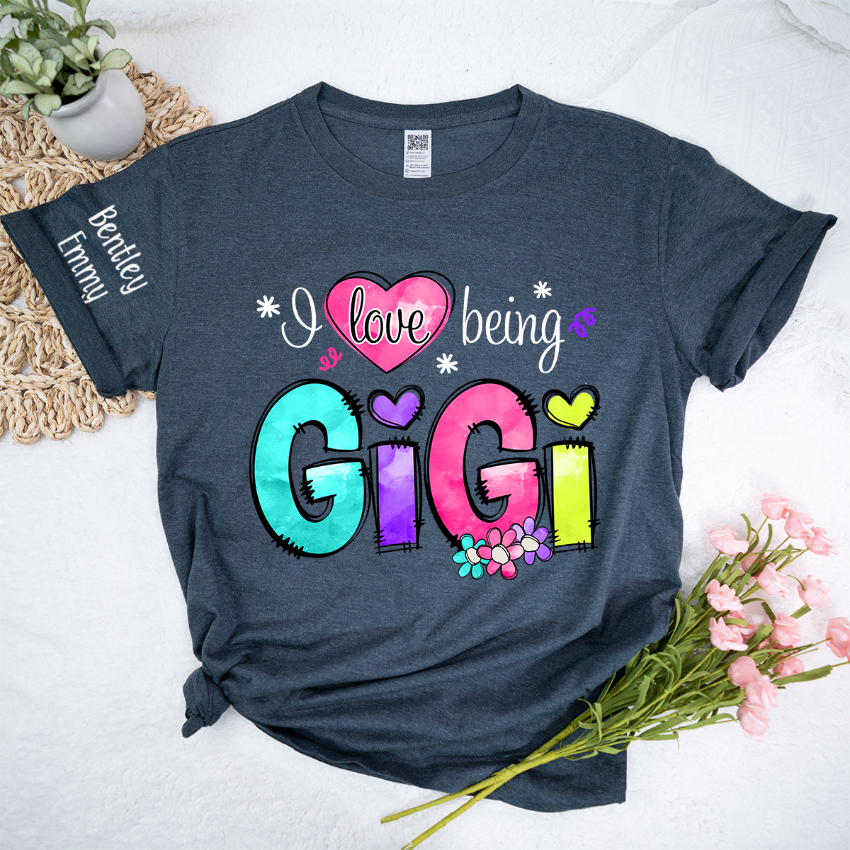 Personalized I Love Being Gigi Shirt, Custom Nickname and Grandkids' Names T-Shirt