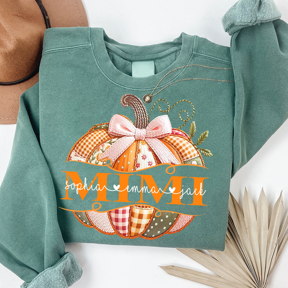 Mimi Pumpkin with Grandkids Name Design – Fall Gift for Grandma Sweatshirt