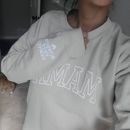Personalized Mama Sweatshirt with Kid Names on Sleeve, Christmas Gift, Birthday Gift for Mom, New Mom Gift