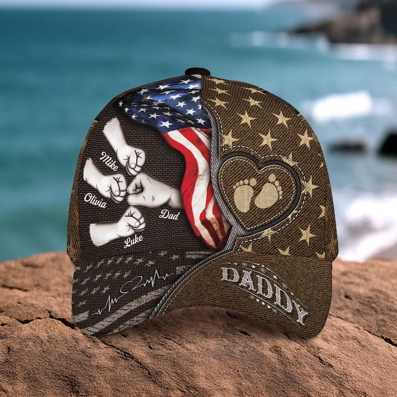 Custom "Daddy" Hat – Personalized with Kids' Names, Fist Bump Design, Heartbeat, and Footprints, Ideal Gift for Fathers