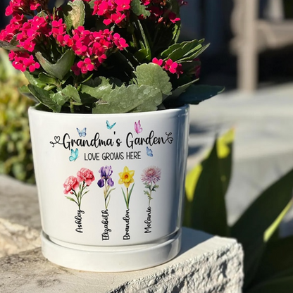 Grandma Gift, Personalized Gifts for Mom, Mom Birthday Gift, Ceramic Pot, Birth Flower Mom Gifts from Daughter, Grandmas Garden Plant Pot
