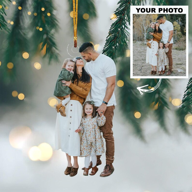 Custom Family Picture Ornament 2025, Personalized Acrylic Christmas Decoration, Unique Holiday Gift For Families And Friends