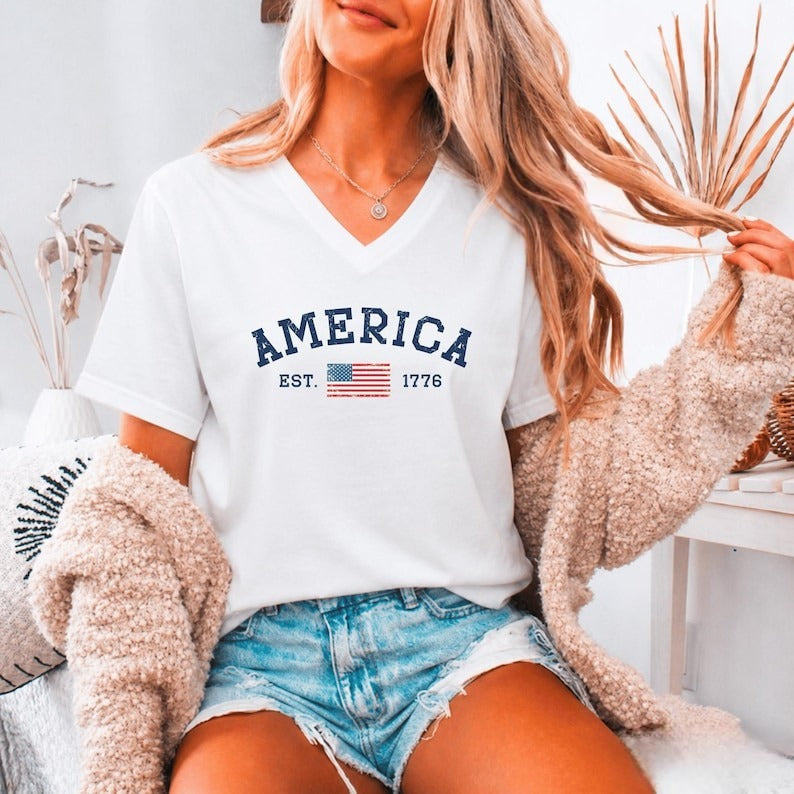 America Est 1776 Shirt, Vintage Patriotic USA Flag V Neck Tee, Classic Fourth of July Shirt for Women Men, 250th Anniversary V-Neck